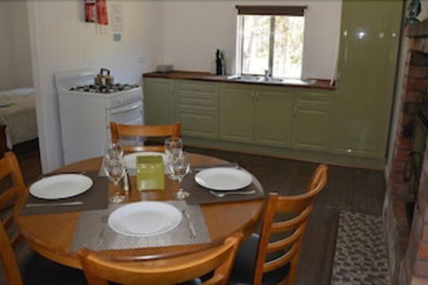 Four Bull Hut - Accommodation Rockhampton 6