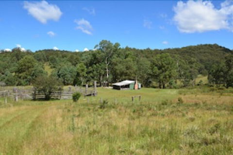 Four Bull Hut - Accommodation Rockhampton 4