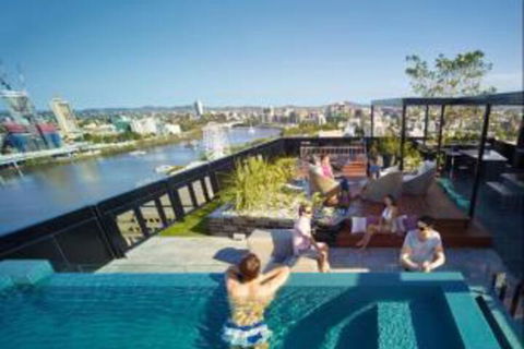 Austin Apartments - Accommodation Rockhampton 1