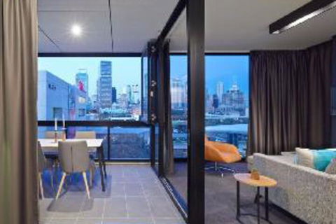 Austin Apartments - Accommodation Rockhampton 2