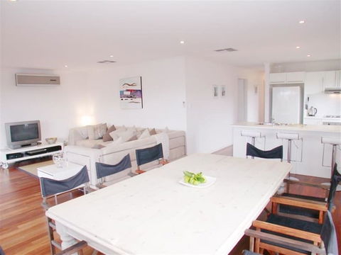 Do Drop Inn - Accommodation Rockhampton 0