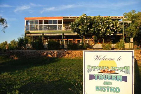 Samson Beach Chalets - Accommodation Rockhampton 2