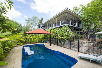 Horseshoe Bay Vista - Accommodation Rockhampton 1