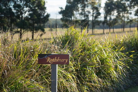 Windsors Edge Cottage Rothbury - Accommodation Rockhampton 5