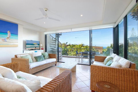 2 / 22 Stevens - Accommodation Rockhampton 1