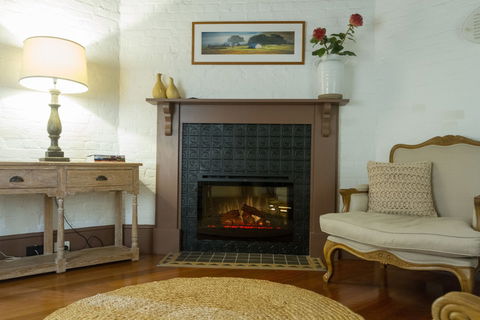 The Barracks Tocal - Accommodation Rockhampton 1