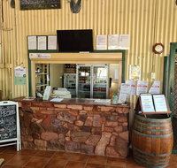 Parry Creek Farm Tourist Resort  Caravan Park