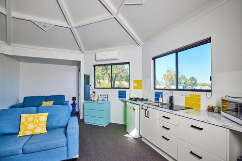 Namar Yurt - Accommodation Rockhampton 6