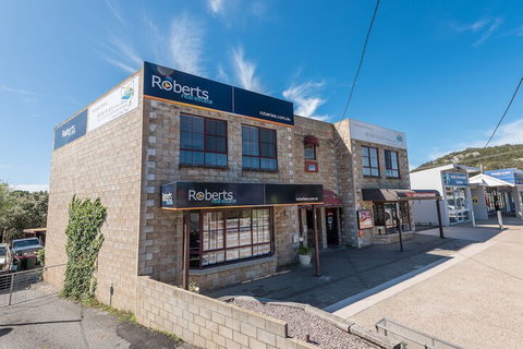 Astro Place - Accommodation Rockhampton 1