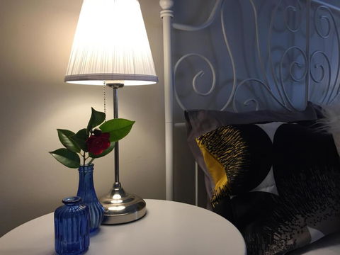 Art Deco Cottage - Accommodation Rockhampton 6