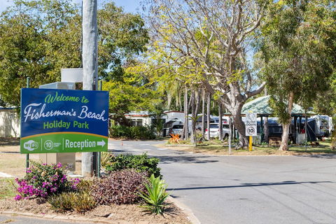 Fisherman's Beach Holiday Park - Accommodation Rockhampton 0