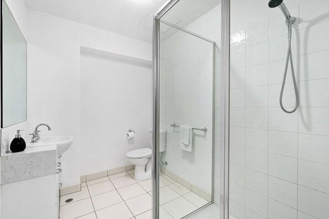 LIZZI, Melbourne Studio Apartment - Accommodation Rockhampton 1