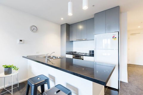 SONYA, 2BDR Southbank Apartment - Accommodation Rockhampton 7