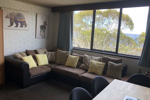 Snowflake 13 - Accommodation Rockhampton 3