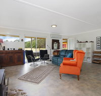 Feathertop Views - Accommodation Rockhampton
