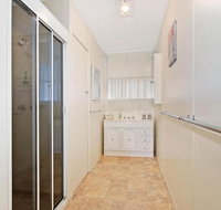 Delany Surprise Pet friendly house - Accommodation Rockhampton