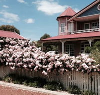 Painted Lady Bed  Breakfast - Accommodation Rockhampton
