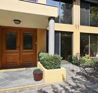 House in Bright - Accommodation Rockhampton