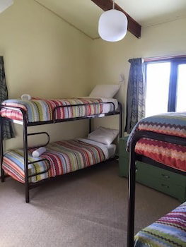 Snowtel 1 - Accommodation Rockhampton 1
