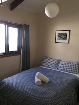 Snowtel 1 - Accommodation Rockhampton 3