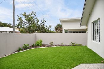 Oceanic Resort - Accommodation Rockhampton 4