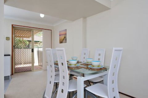 Beachcomber At Fingal Bay - Accommodation Rockhampton 0