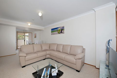 Beachcomber At Fingal Bay - Accommodation Rockhampton 1
