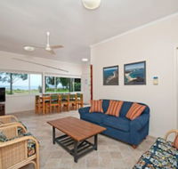Sandy Shores 18 Corlette Point Road - Accommodation Rockhampton