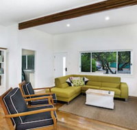 The Beach House 13 Market Street - Accommodation Rockhampton