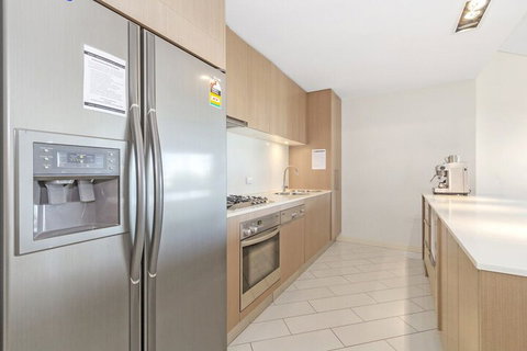 SEA CULTURE 1110 - Accommodation Rockhampton 2