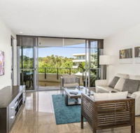 COTTON BEACH APARTMENT 33 WITH POOL VIEWS - Accommodation Rockhampton