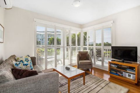 RESORT On The BEACH 4118 / 19 - Accommodation Rockhampton 0