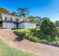 Lentara St 12 - Fingal Bay - Accommodation Rockhampton