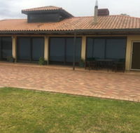 Rural living with great views - Accommodation Rockhampton