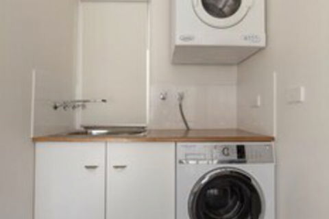 Wedgetail - Accommodation Rockhampton 3