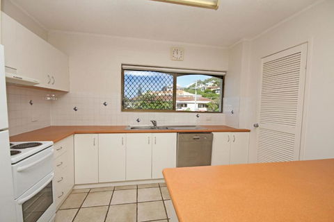 Unit 4 Cooltoro Court Coolum Beach - Accommodation Rockhampton 1