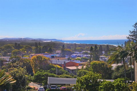 Unit 4 Cooltoro Court Coolum Beach - Accommodation Rockhampton 6