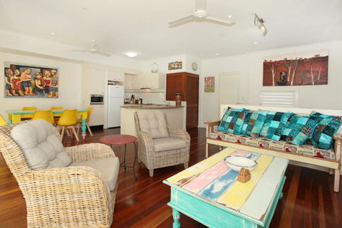 Unit 1 On The Park Coolum Beach - Accommodation Rockhampton 7