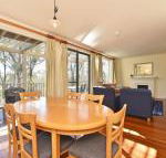 Villa Executive 2br Barbera Resort Condo located within Cypress Lakes Resort nothing is more central - Accommodation Rockhampton