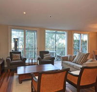 Villa 3br Vista Resort Condo located within Cypress Lakes Resort nothing is more central - Accommodation Rockhampton