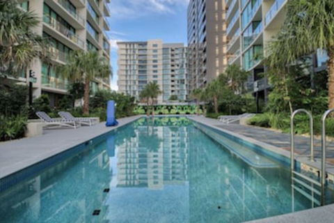 Capri - Accommodation Rockhampton 0