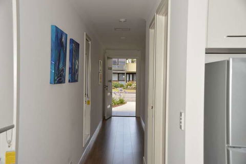 Eastern Breeze - Accommodation Rockhampton 3
