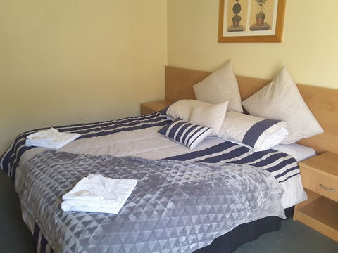 Blue Mountains Motel - Accommodation Rockhampton 6