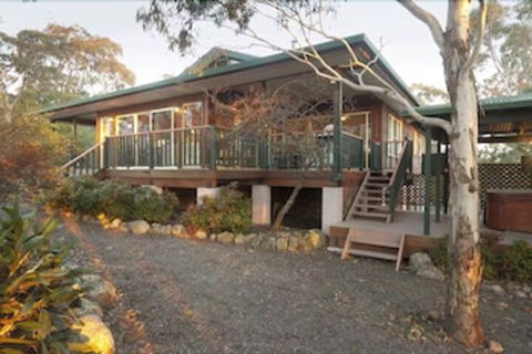 Eagleview Resort - Accommodation Rockhampton 3
