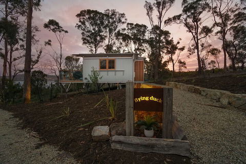 Free Spirit Pods - Accommodation Rockhampton 2