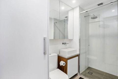Bribane Chinatown 2bed Apt + Parking Pool Gym Qfv147 8 - Accommodation Rockhampton 7