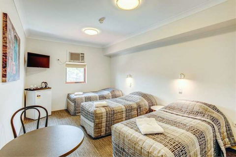 Arena Hotel - Accommodation Rockhampton 7
