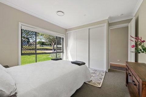 Cohoe - Accommodation Rockhampton 2