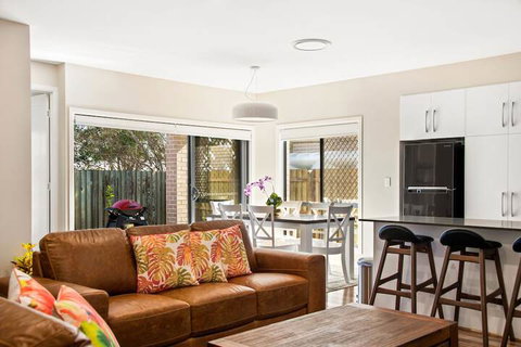 Cohoe - Accommodation Rockhampton 7