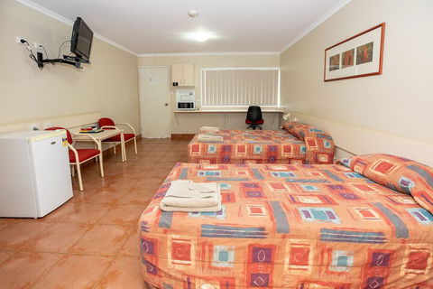 Leichhardt Hotel Motel - Accommodation Rockhampton 6
